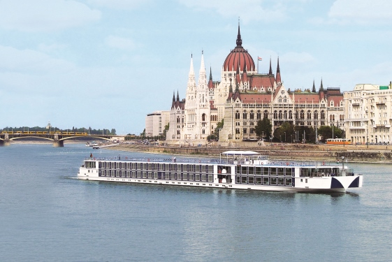 river beatrice in budapest